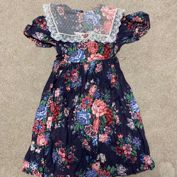 Vintage dress around size 6-8 - Picture 1 of 2
